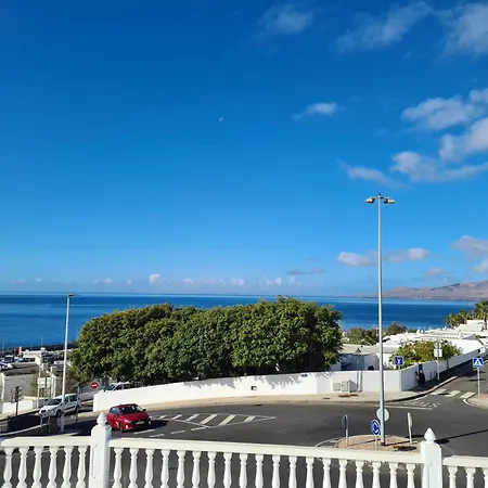 Bella Vista - Amazonas * Puerto del Carmen (Lanzarote)