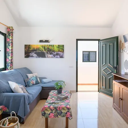 Bella Vista - Amazonas Puerto del Carmen (Lanzarote)