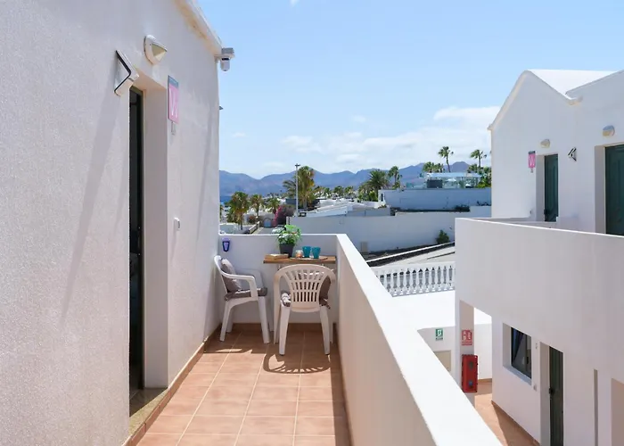 Bella Vista - Amazonas Puerto del Carmen (Lanzarote)